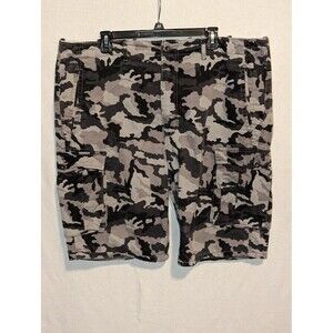 Vintage Levi Strauss Gray and Black Camo Cargo Shorts White Label Size 40